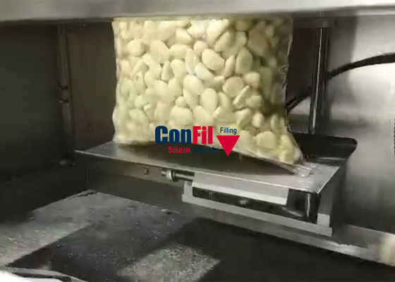Empaquetadora de pesaje auto principal 14 para la línea de embalaje del ajo 5KG 10KG VFFS